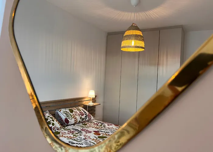 Appartement Lumineux 3 Pieces Pres Des Halles Et De La Plage, Wifi, Clim, Parkings Proches - Fr-1-239-910